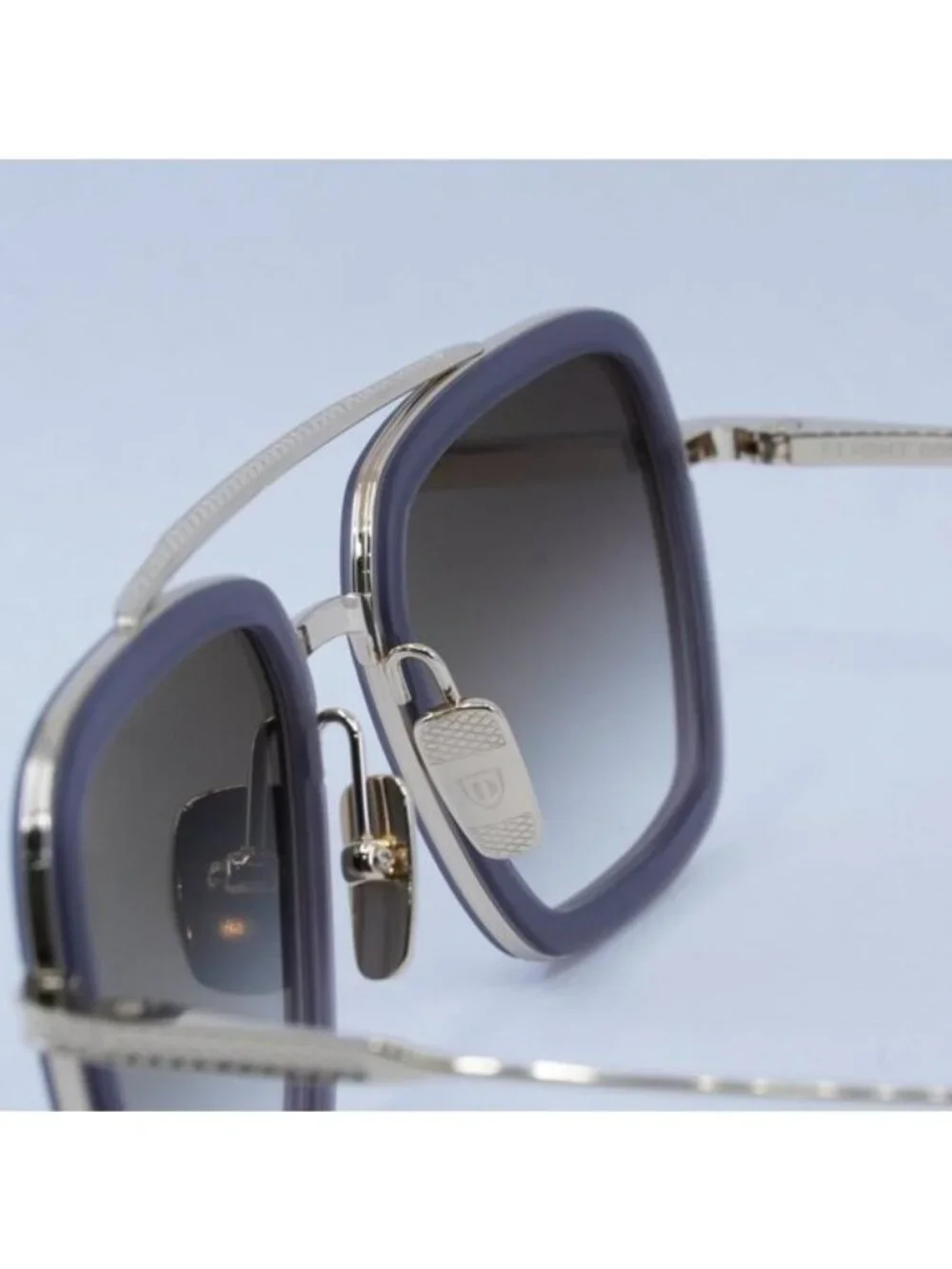 DITA authentic flight